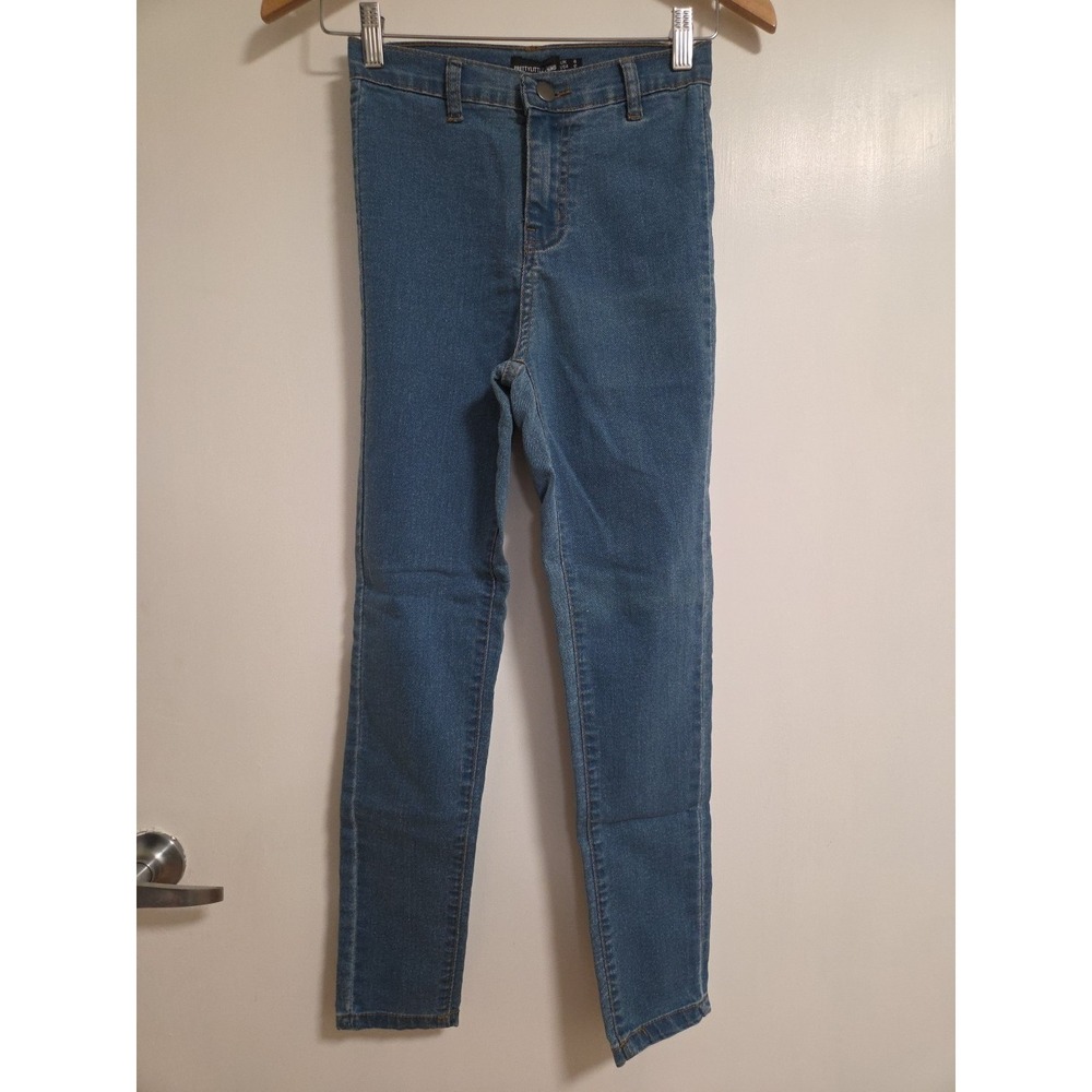 Pretty Little Things Mid Rise Cropped Pull on Skinny Jeans Medium Wash Blue 4